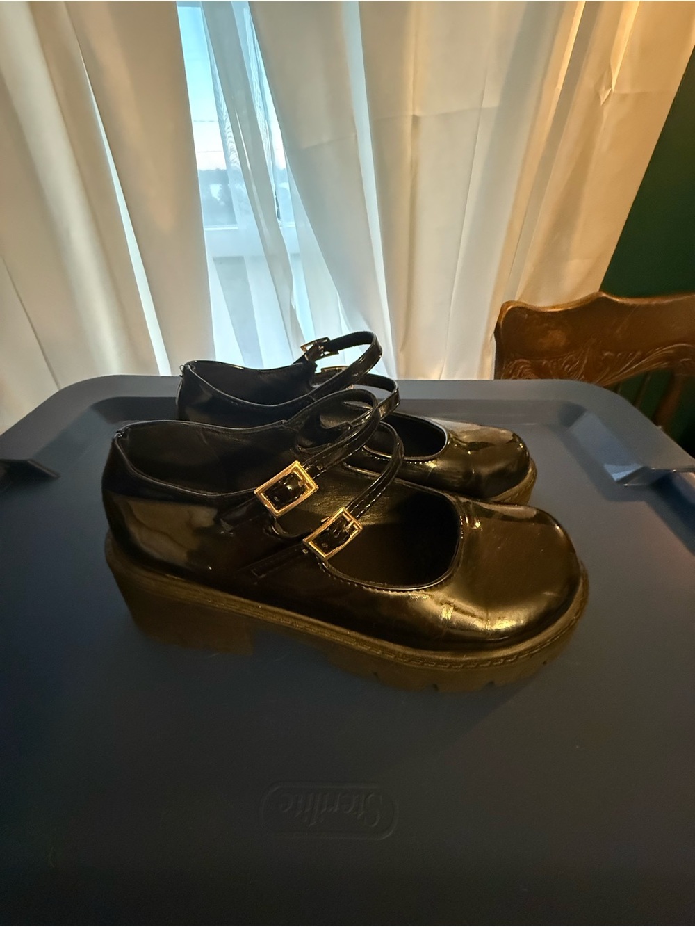 Black Patent Mary Jane Platform Shoes with Double Buckles